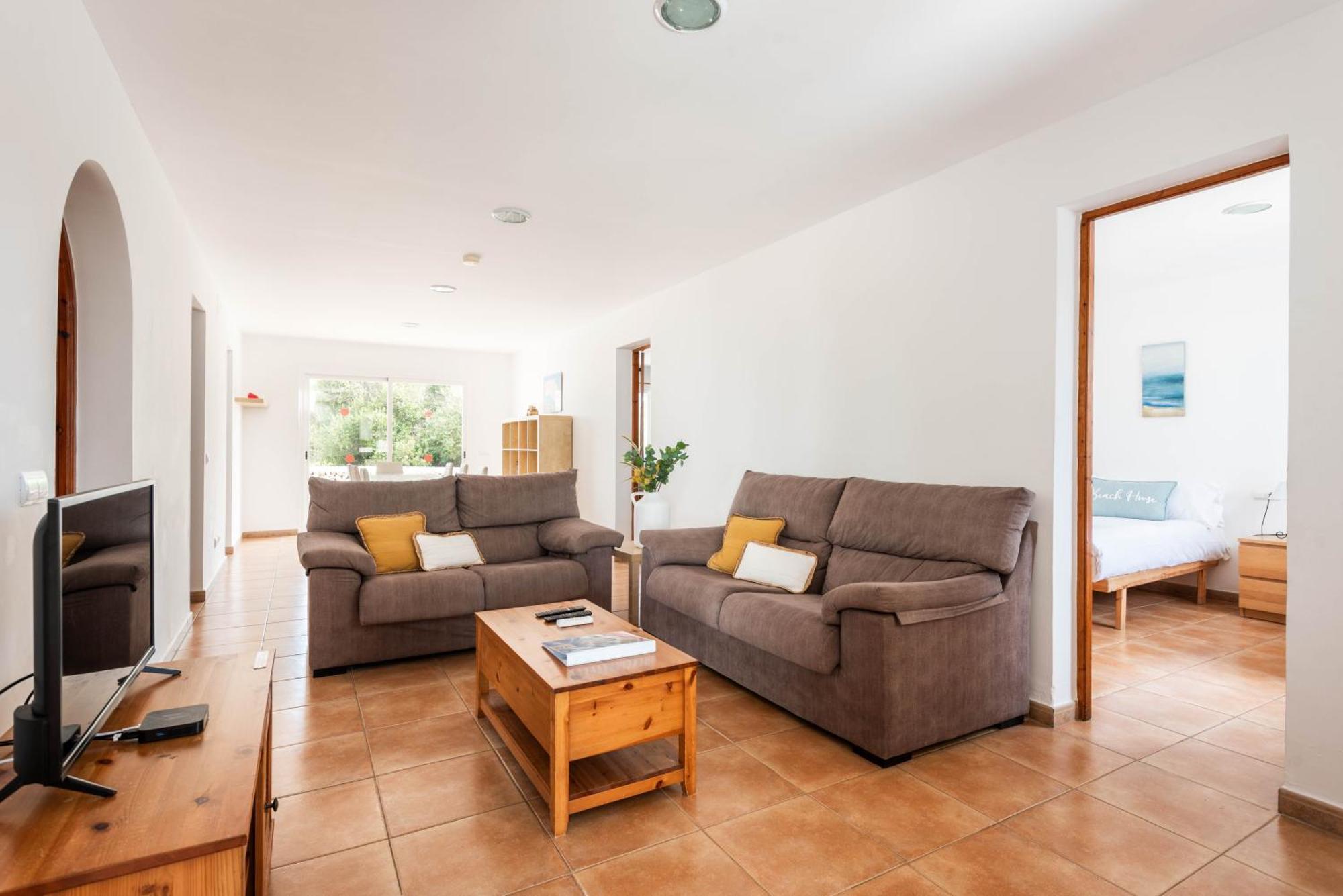 Villa Binisaret I By Mauter Villas كالا بلانكا المظهر الخارجي الصورة